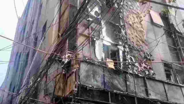 20 Killed in Massive Fire at Delhi's Malviya Nagar Restaurant