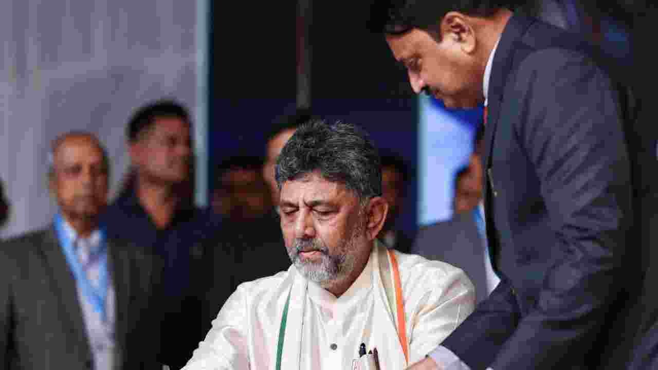 DK Shivakumar Sworn In As Karnataka Chief Minister
