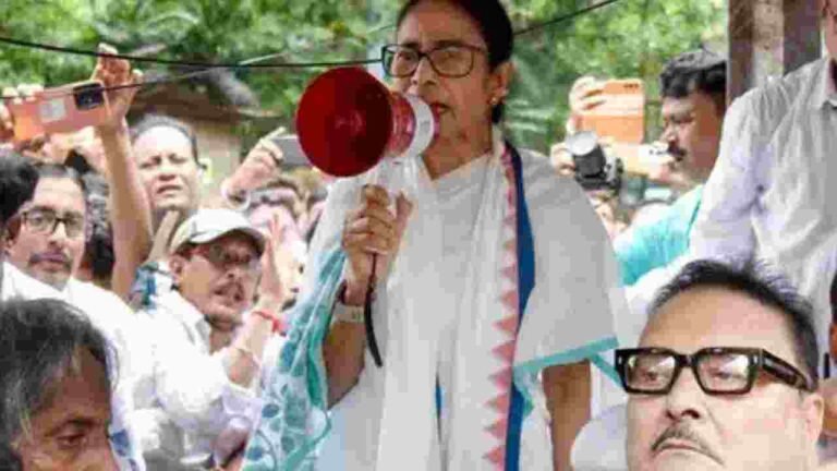 FIR Filed Against Mamata Banerjee Over Remarks On Home Ministry
