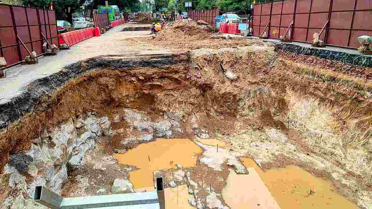 Rainwater Disrupts KBR Park Flyover Works, GHMC Warns Of Delays
