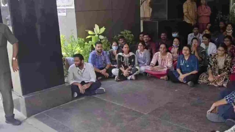 Niloufer Hospital PG Doctors Protest After Alleged Assault