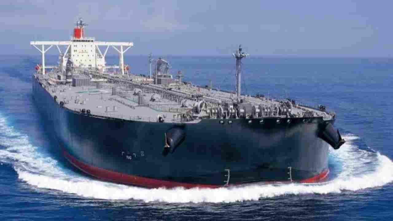 US Temporarily Eases Iran Oil Sanctions For 60 Days