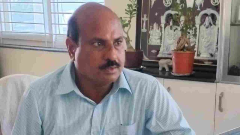 ACB Booked Nizamabad Excise Superintendent
