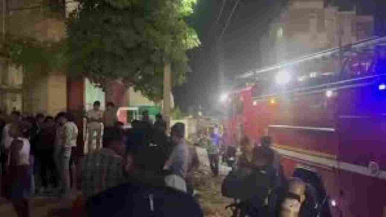 Fire Breaks Out In DBS Bank ATM At Kukatpally