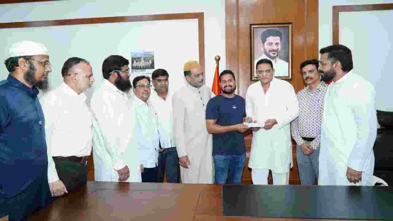 Madinah Bus Tragedy: Azharuddin Distributes Pending Ex Gratia to Victims' Families
