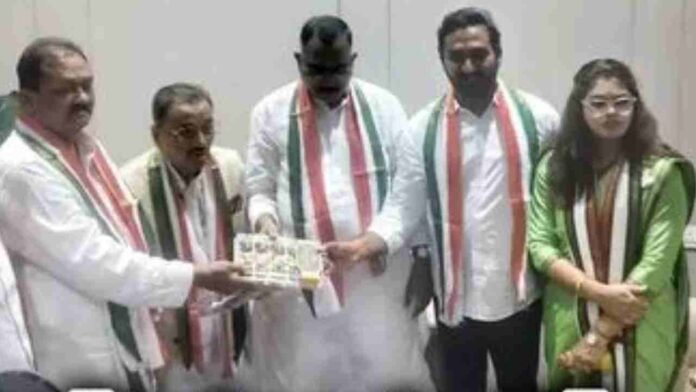 Kamareddy Congress Panchayat Concluded: Shabbir Ali, Chandrasekhar Reddy Compromise