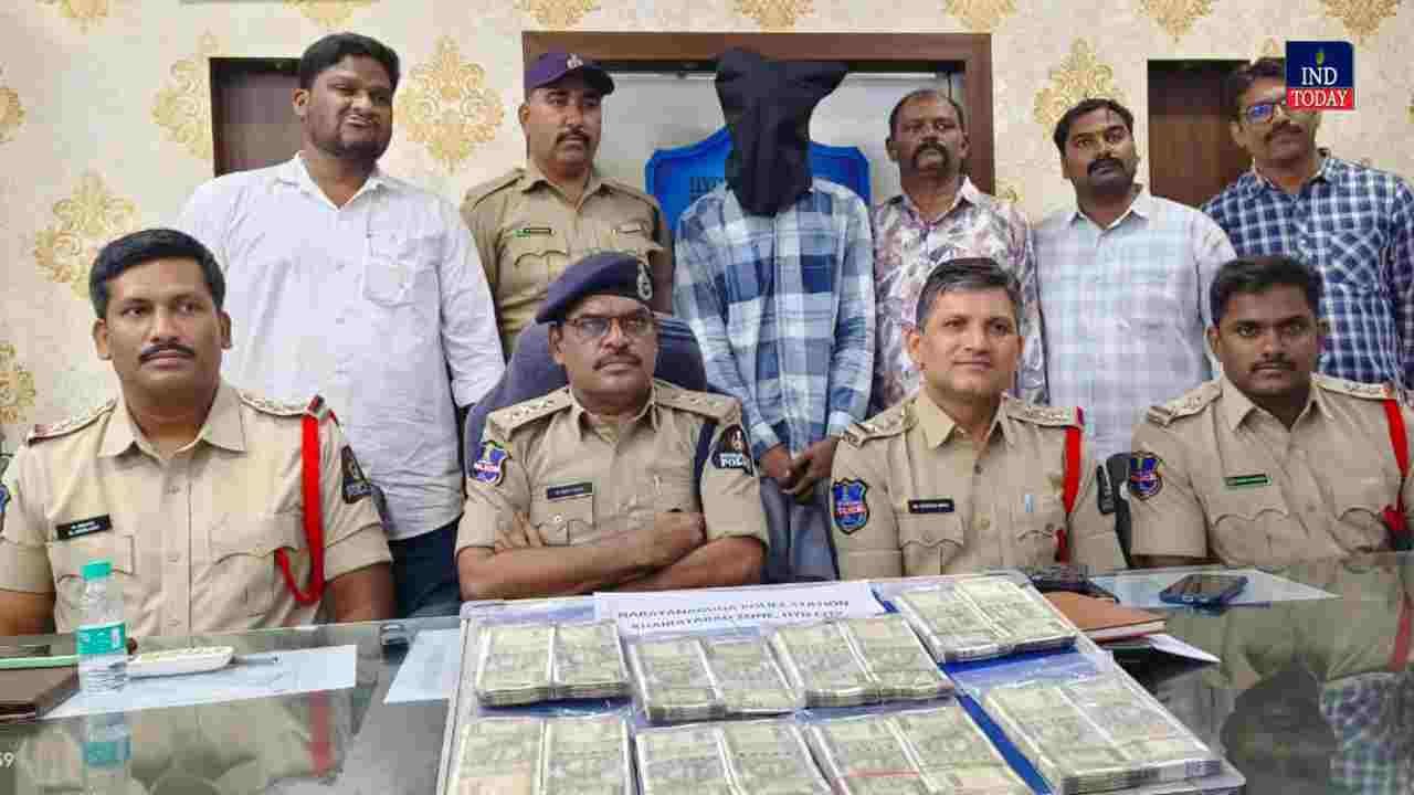 Carpenter Arrested for Rs 7.7 Lakh House Theft in Hyderabad