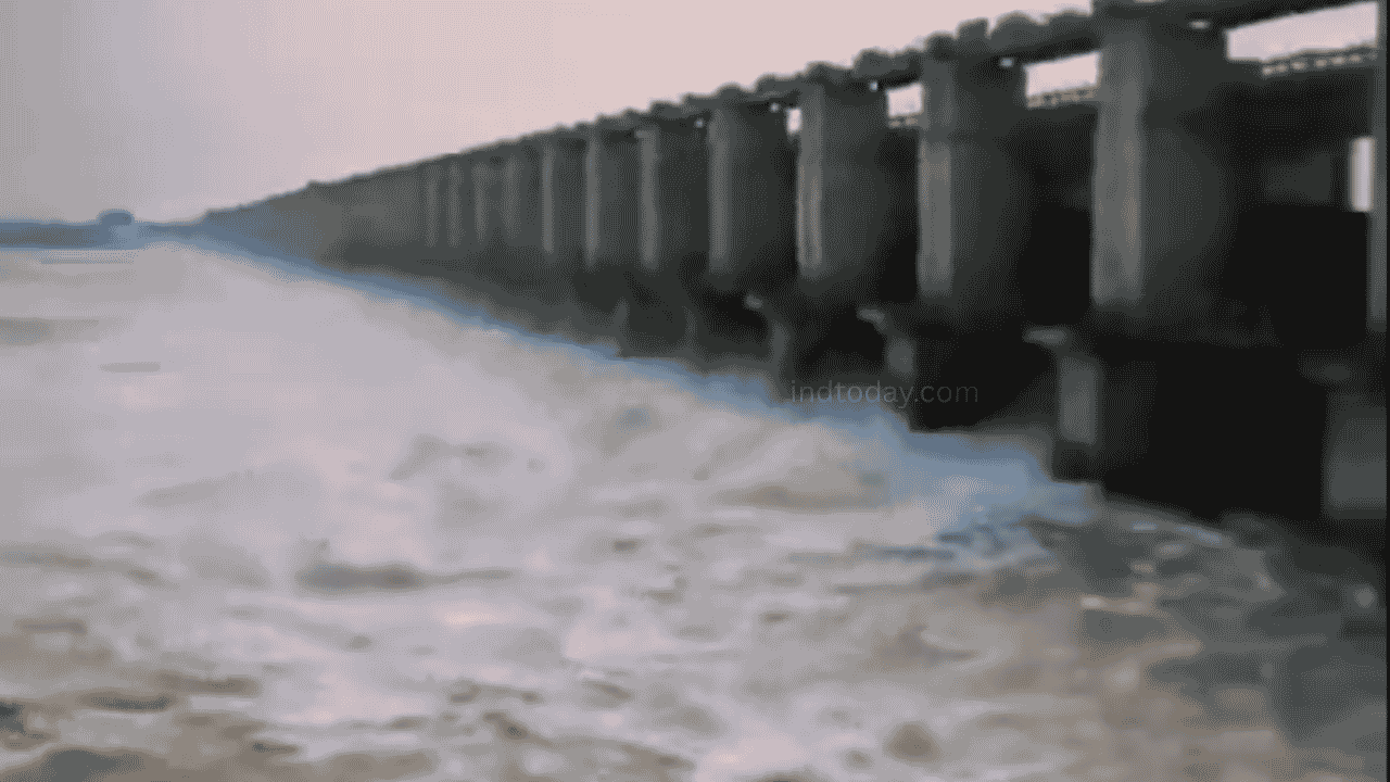 Jurala Release Flood Water As Krishna Inflows Rise, Srisailam Reservoir Set For Heavy Surge