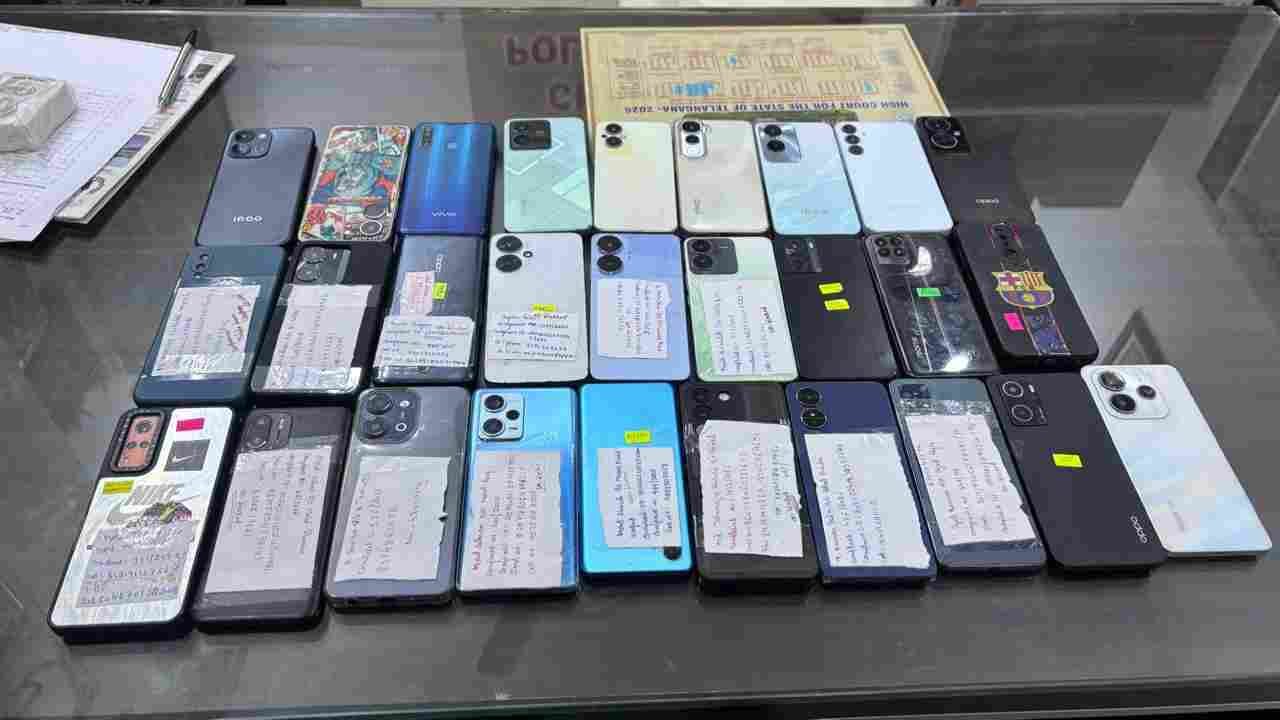 Charminar Police Recover 30 Lost Mobile Phones Via CEIR
