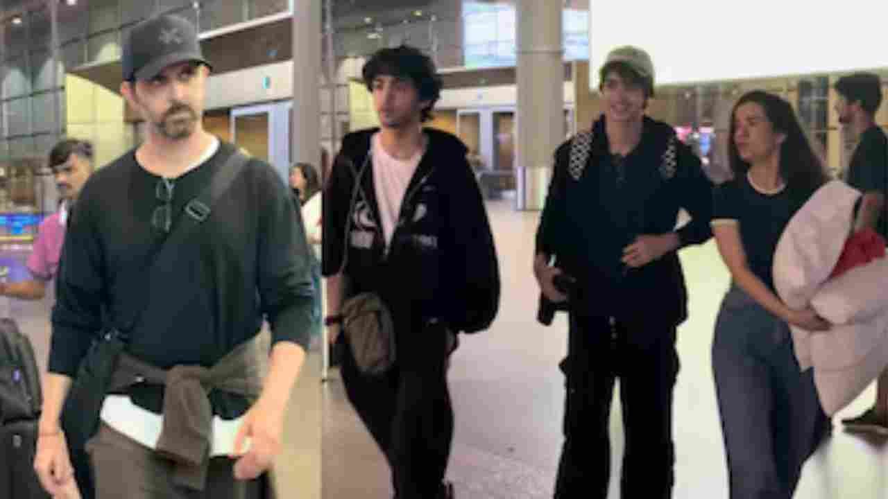Hrithik Roshan Returns To Mumbai With Saba Azad And Sons
