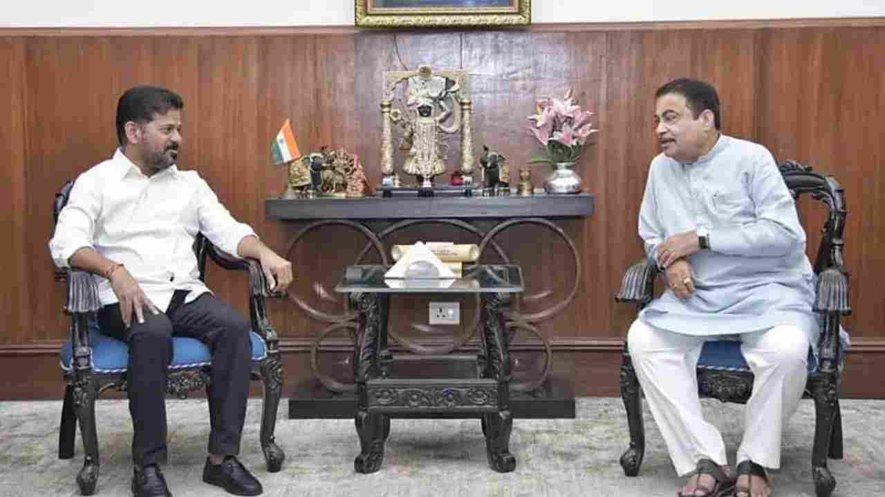 Revanth Reddy Meets Nitin Gadkari, Seeks Fast-Track Approval For Regional Ring Road