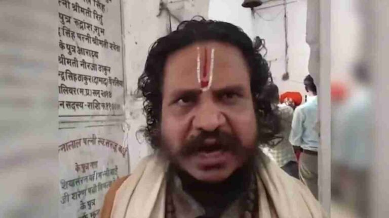 Ayodhya Seers Rally Behind Champat Rai, Urge Ram Temple Trust to Reject Resignation