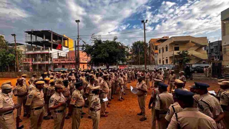 Chatrinaka CASO: Hyderabad Police Seize Illegal Liquor, 25 Bikes