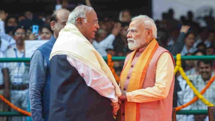 PM Modi Greets Mallikarjun Kharge on Birthday, Wishes Him Good Health