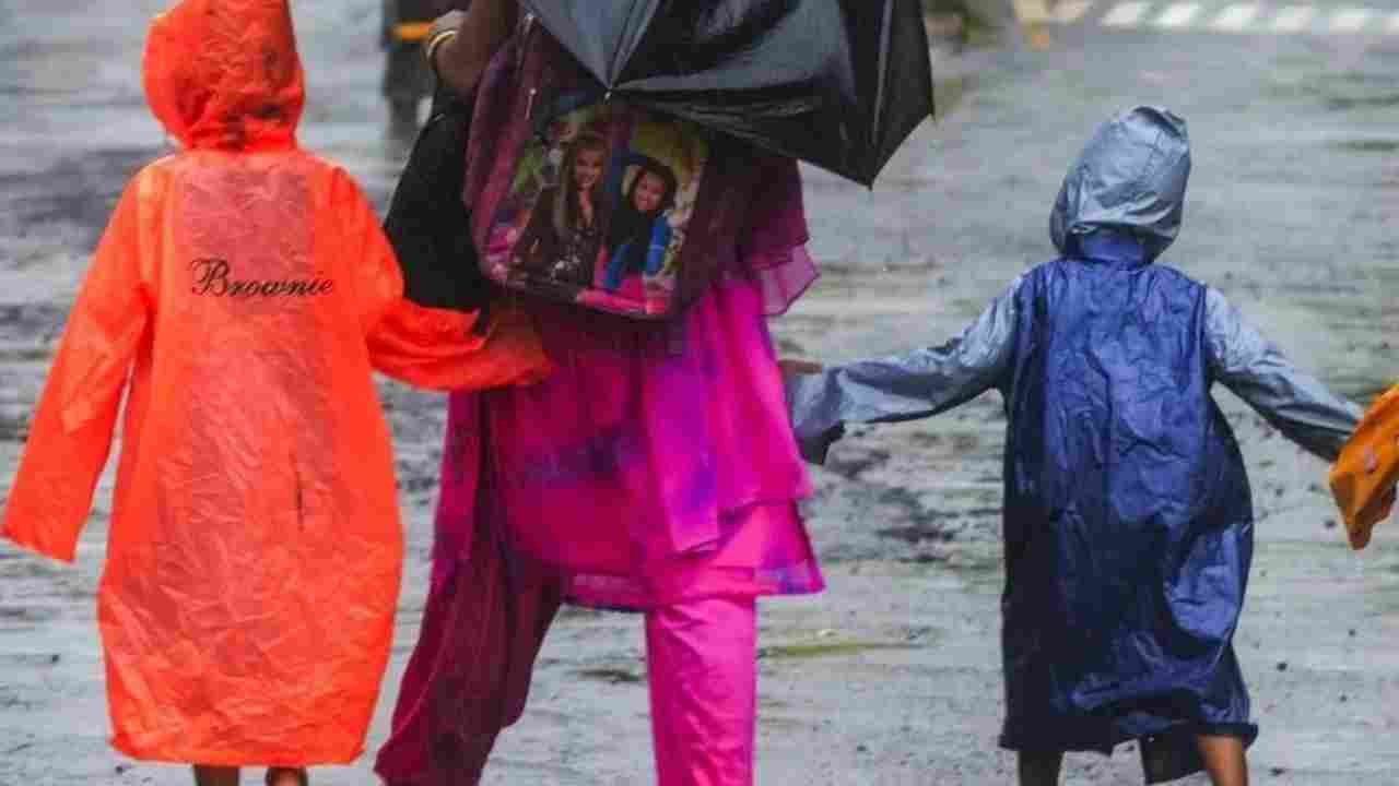 Schools, Colleges Shut Across Maharashtra as IMD Issues Heavy Rain Alert