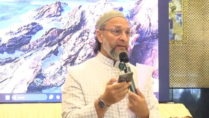 Asaduddin Owaisi Holds SIR Workshop for Lawyers in Hyderabad