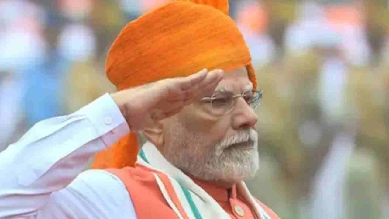 On Independence Day, Prime Minister Impress With His ‘Bandhani’ Turban