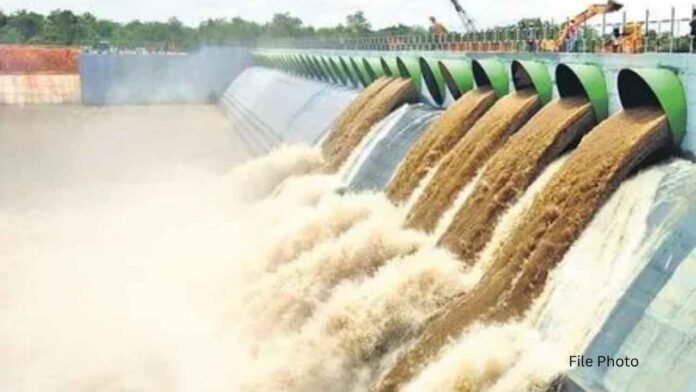 Telangana Reviews Irrigation Water Release Plan
