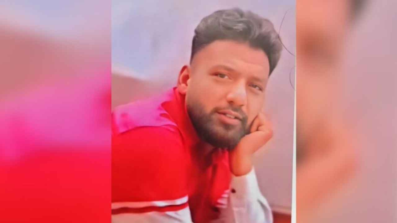 Auto Driver Murdered In Public At Saidabad