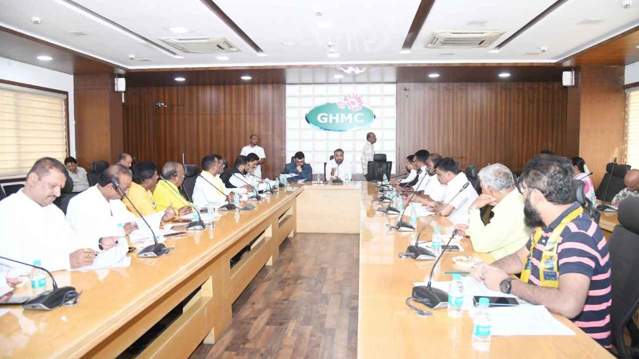 Hyderabad DEO Reviews SIR 2026 Progress With Political Parties