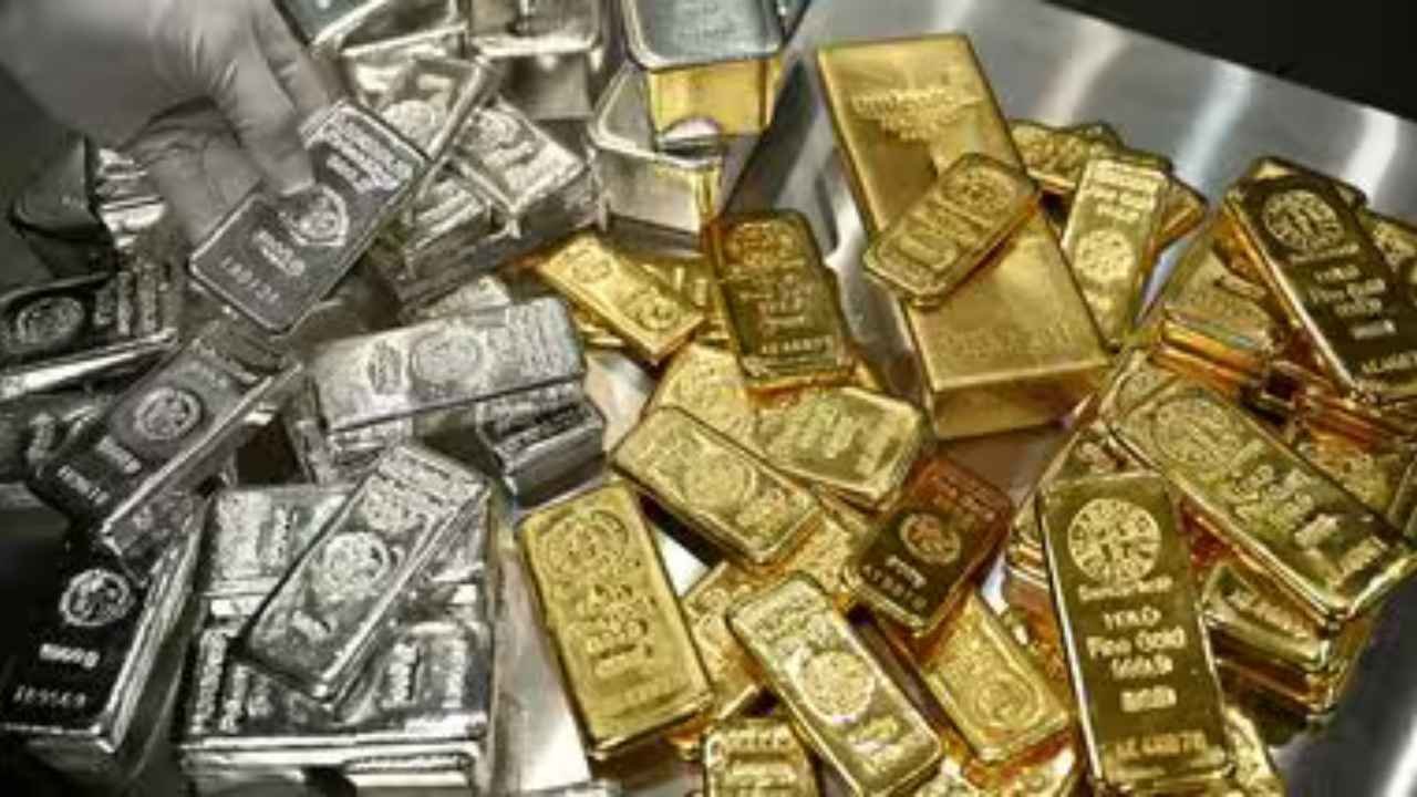 Gold And Silver Rates Stable In Hyderabad On August 9