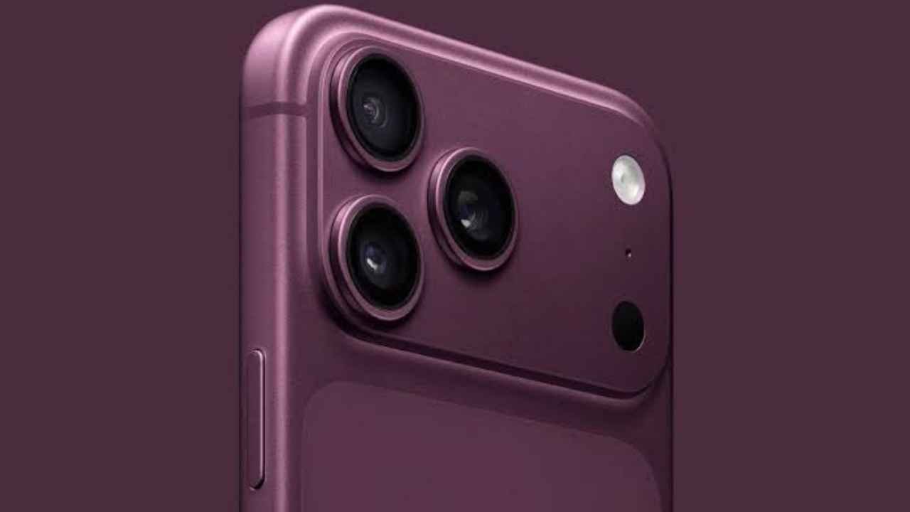 iPhone 18 Pro Max May Get Exclusive Variable-Aperture Camera