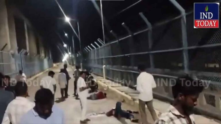 Two Youths Killed In A Bike Crash Near Jurala Project In Gadwal