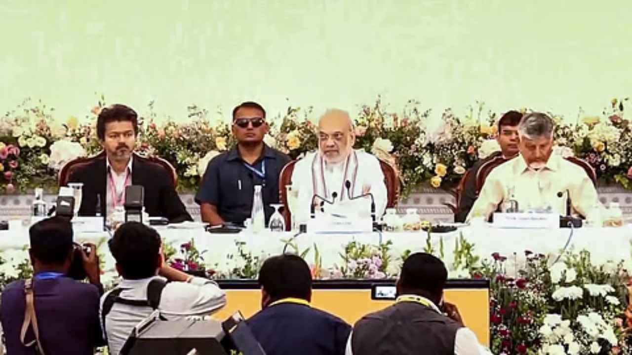 Amit Shah Chairs Southern CMs Conclave; Shivakumar Flags Delimitation