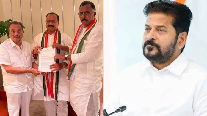 Remove Konda Surekha And Chinna Reddy Recommends Disciplinary Committee