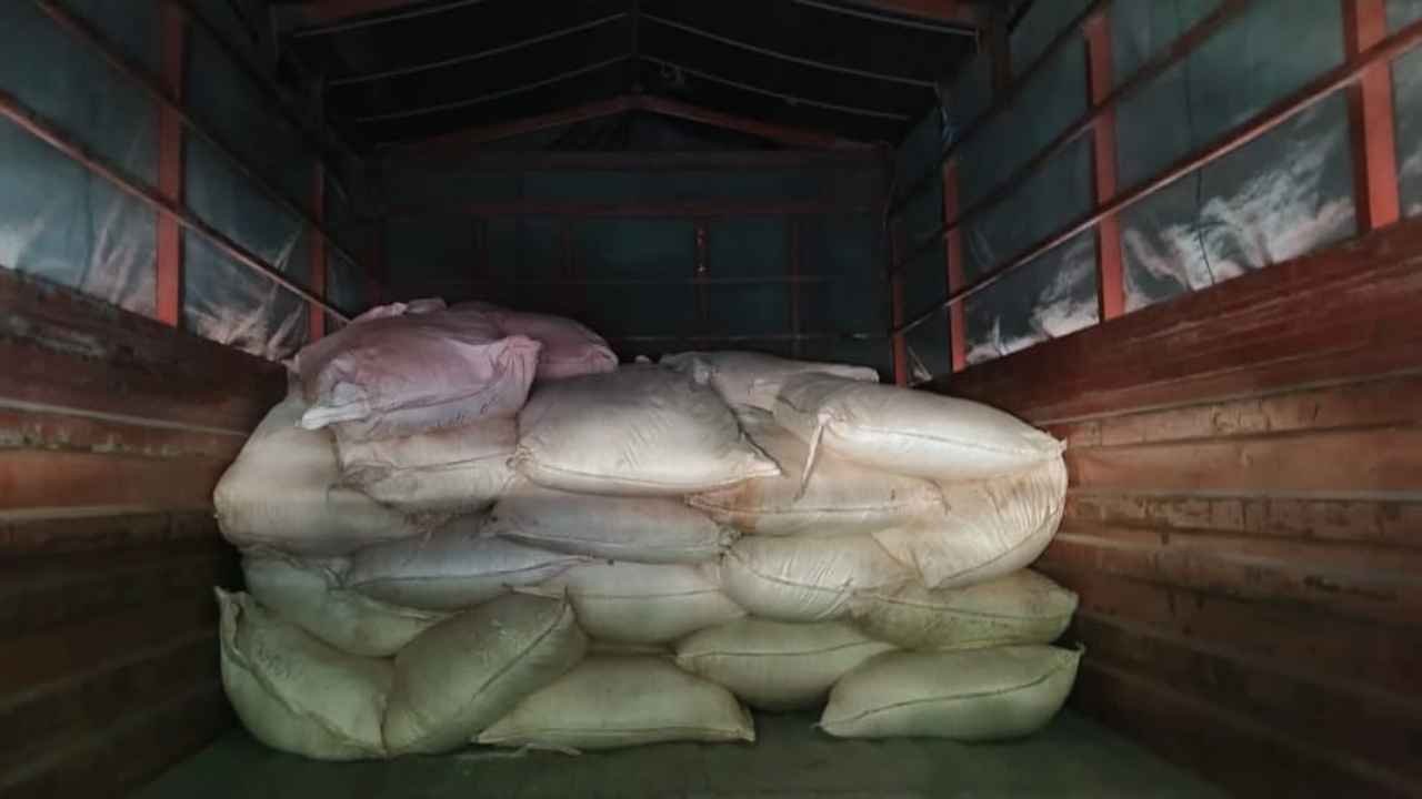 Mailardevpally Police Seize Gutka Worth Rs. 7.5 Lakh, Driver Held