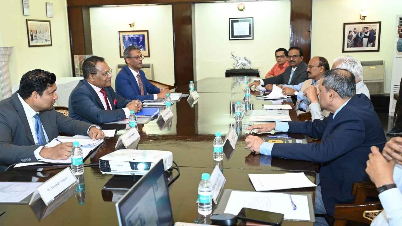 Mauritius Minister Visits ASCI Hyderabad For Collaboration