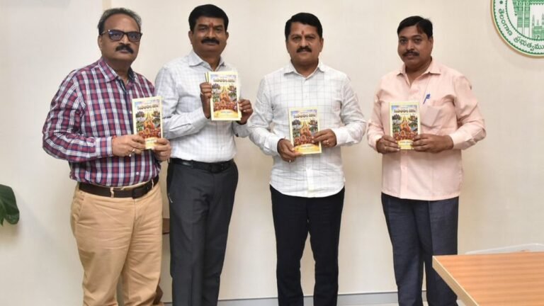 Moosi Tarangalu Shatakam Highlights Hyderabad Heritage