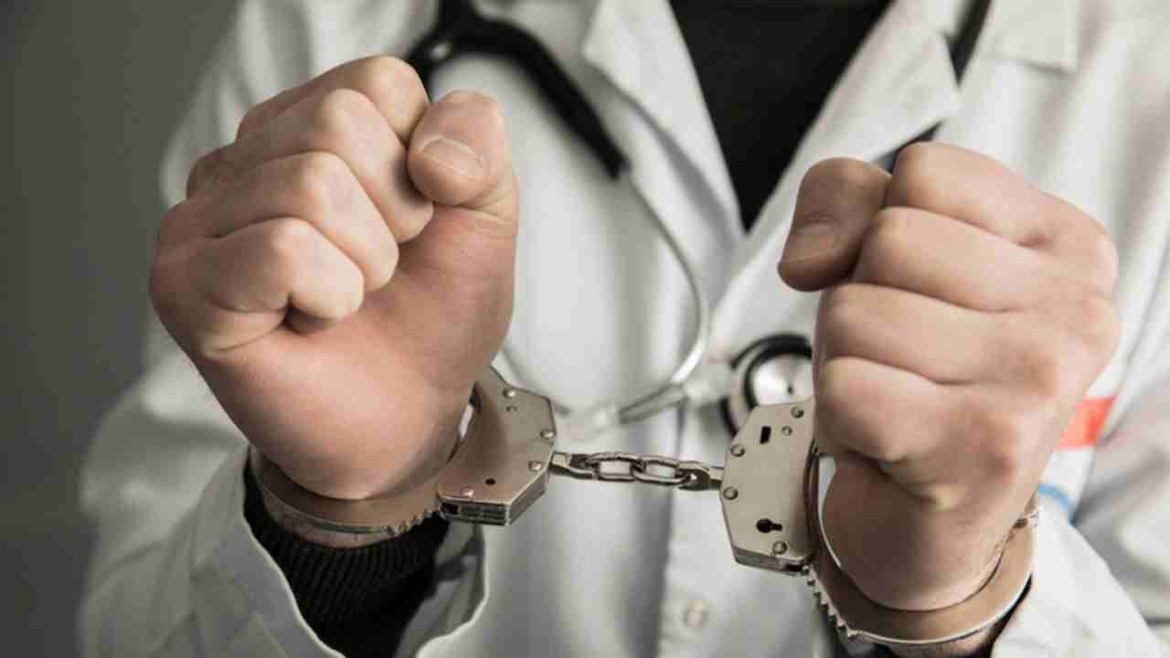 Hyderabad Fake Doctors: 11 Arrested by Police