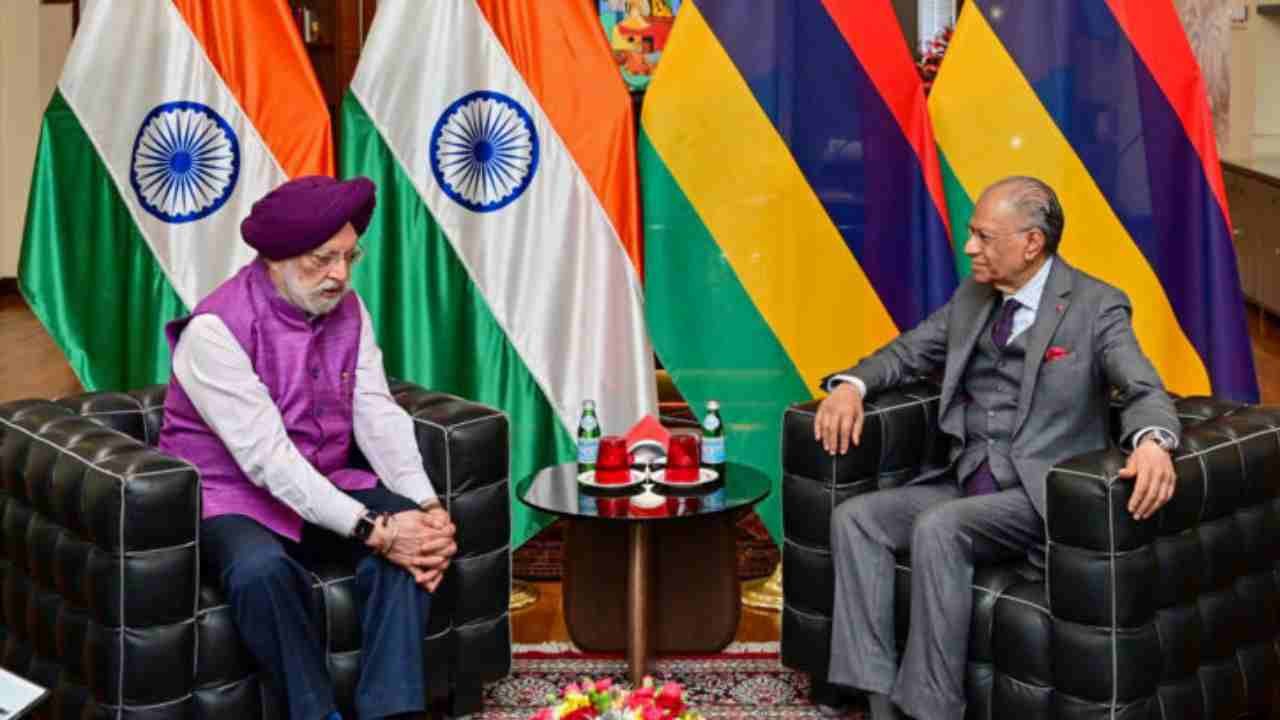Indian Oil Pact To Shield Mauritius From Fuel Price Volatility Ensure Energy Security