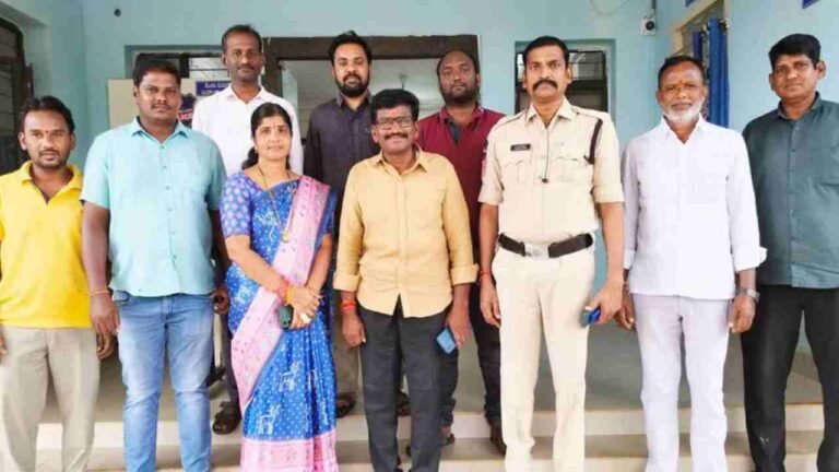 BRS Leaders Arrested For Protesting Against Power Cuts