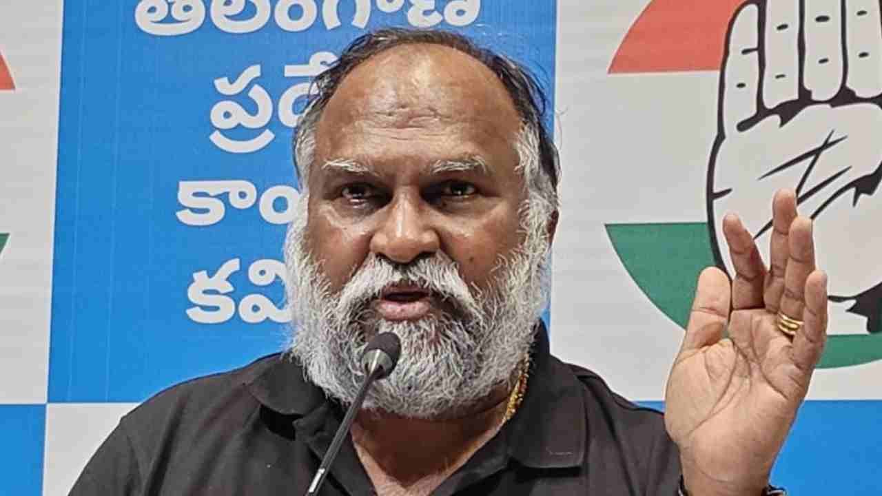 Jagga Reddy Hits Out at BRS Over Telangana Welfare Schemes