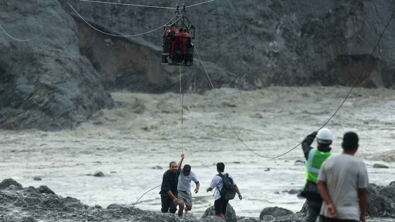 Nepal Flash Flood Death Toll Surges to 1,222, 4,875 Missing