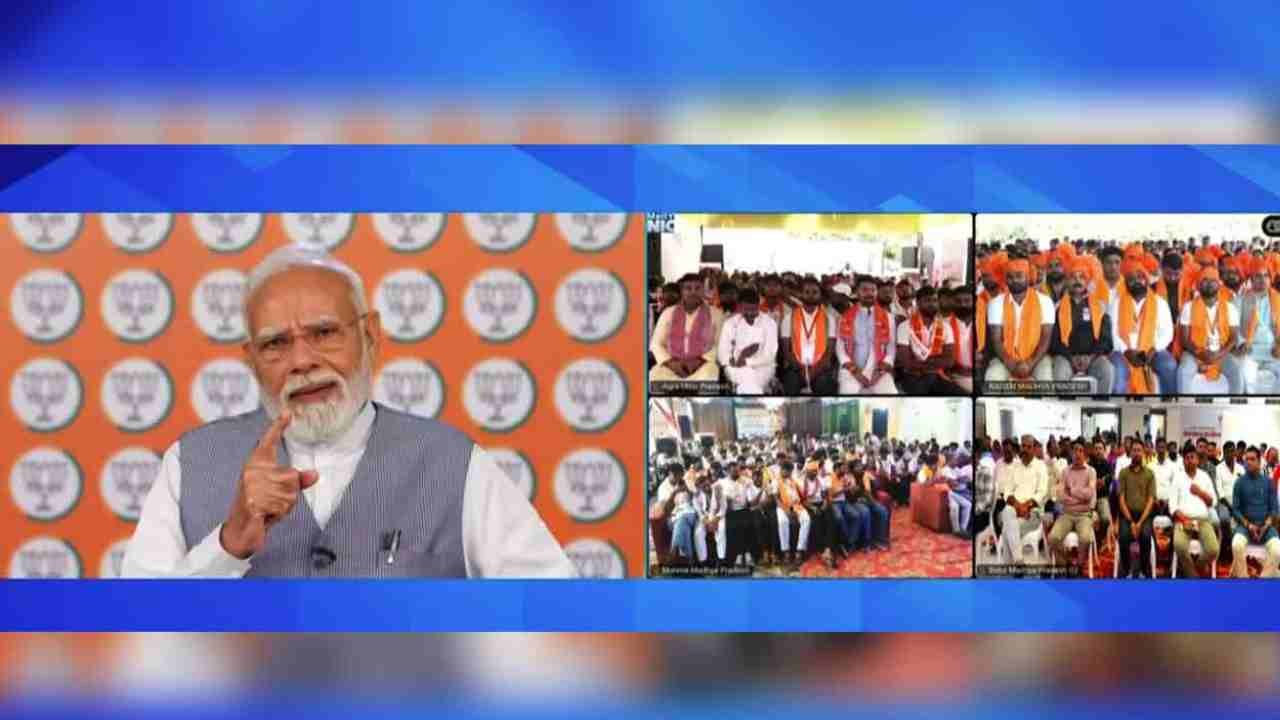 PM Modi Calls For Self-Reliant India, Urges Seva Yatris To Embrace Spirit Of National Service