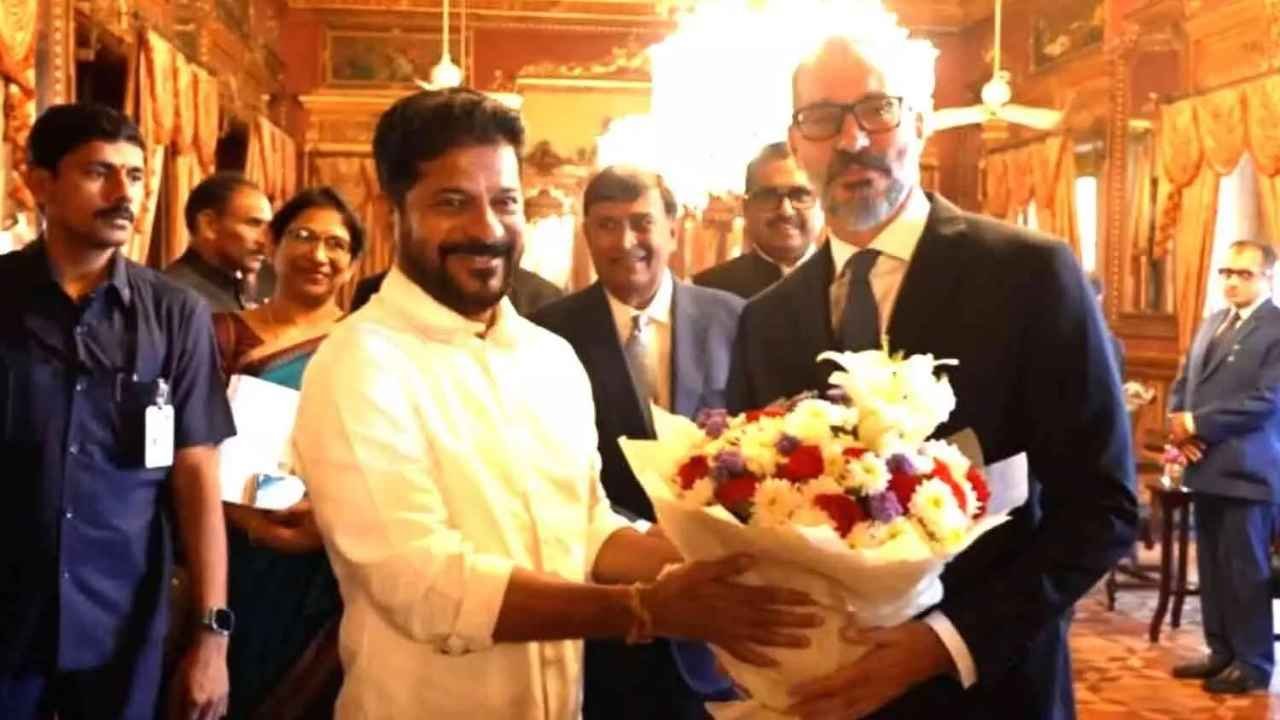 CM Revanth Reddy Meets Prince Aga Khan Over Heritage Projects