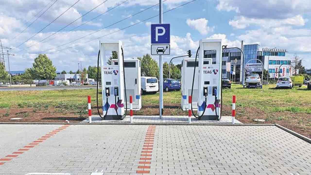 TG REDCO Invites Bids For 369 Public EV Charging Stations