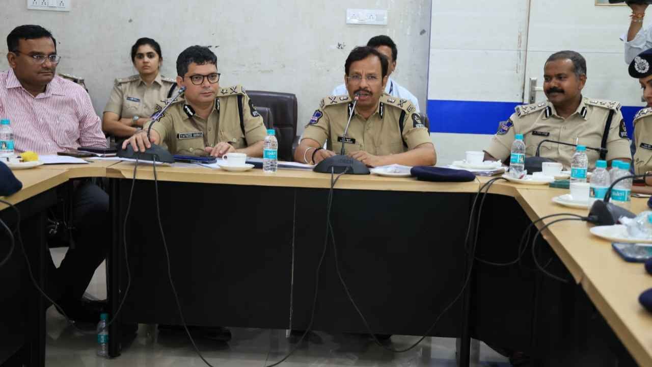 Ganesh Immersion Preparations Reviewed At Hyderabad Coordination Meet