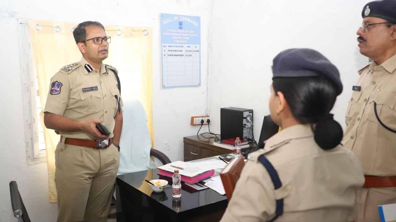 Cyberabad Traffic Management Reviewed In Key Areas