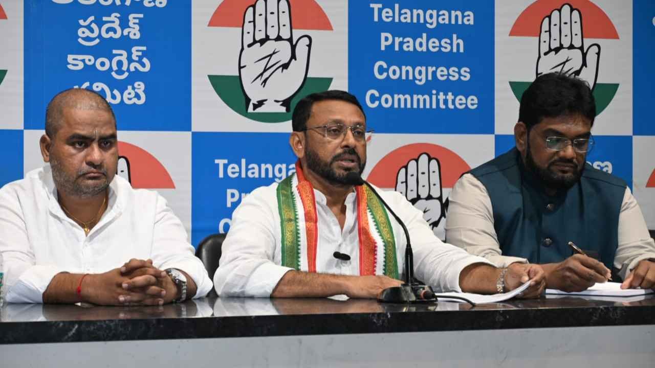 Section 22 A Row: Congress Challenges KTR And Harish Rao