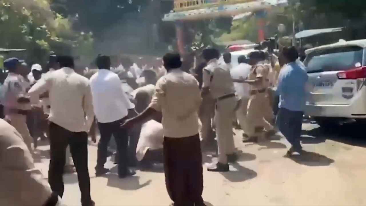 Jurala Project Water Protest Intensifies As BRS Leaders, Farmers Stopped