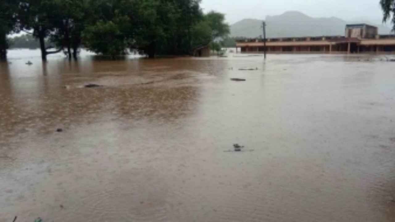 Godavari River Level Rises To 40 Feet At Bhadrachalam