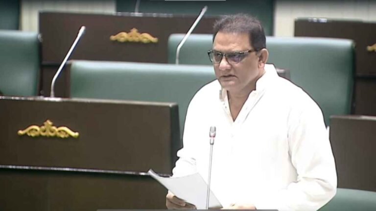 Minister Azharuddin Announces Eight New Minority Study Circles