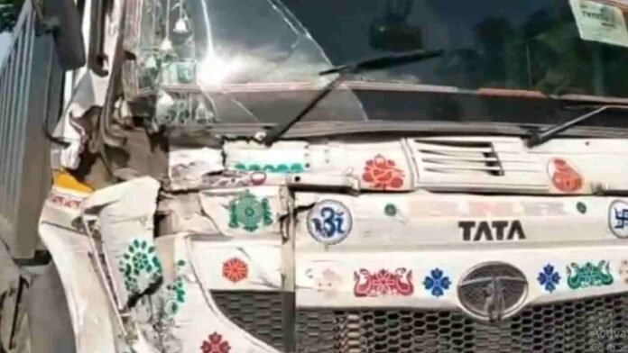 Lorry Hits RTC Bus, 20 People Seriously Injured