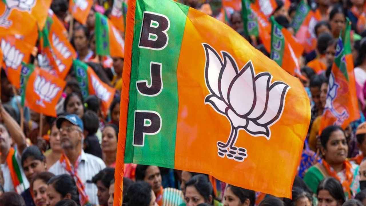 BRS MLC Tatamahu Should Be Dismissed Immediately: BJP Demands