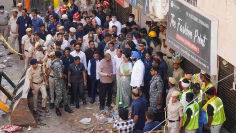 Delhi building collapse: Death toll rises to seven; 12 rescued