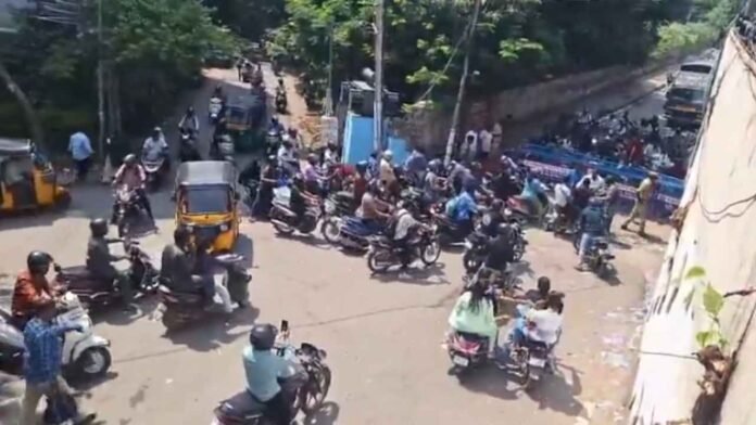Hyderabad Motorists Stranded as Roads Around Hussain Sagar Remain Closed